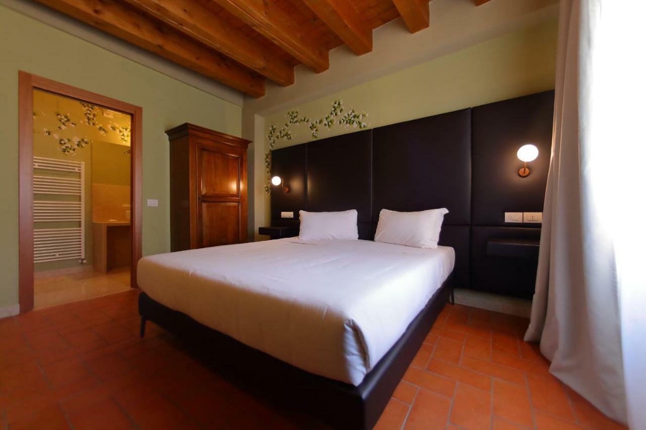 La Boheme Chambres Lazise Esterno foto