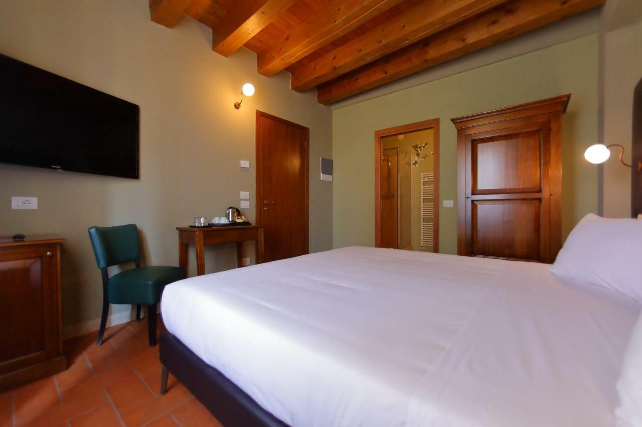 La Boheme Chambres Lazise Esterno foto