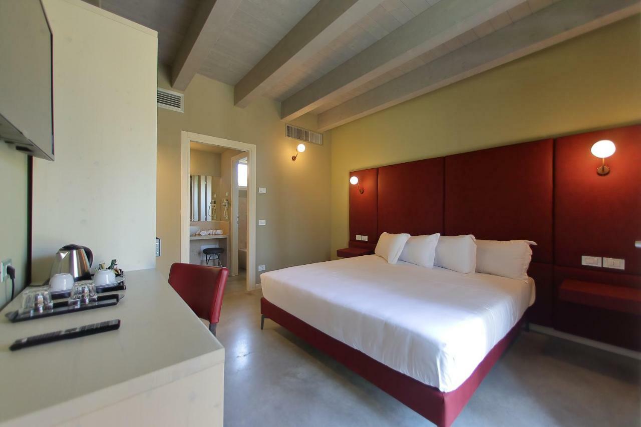 La Boheme Chambres Lazise Esterno foto