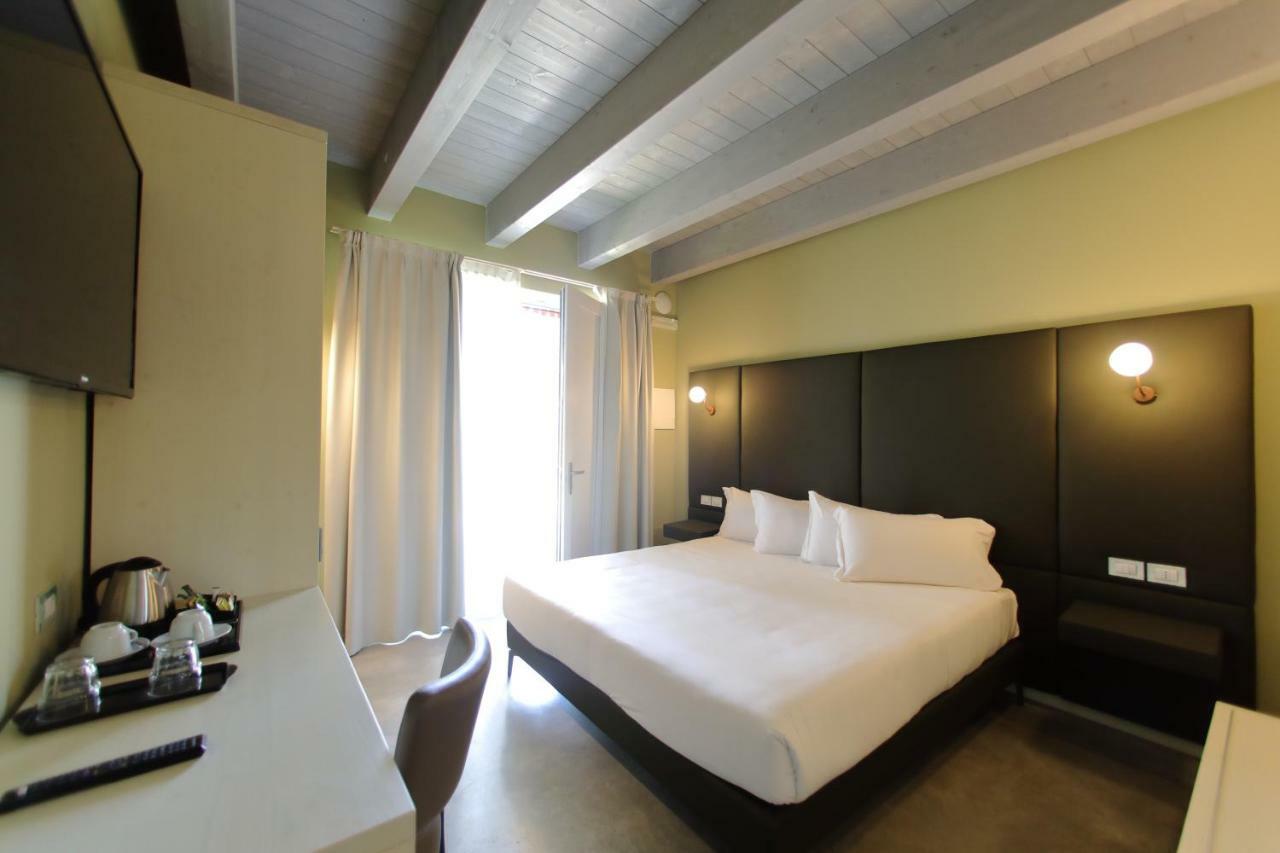 La Boheme Chambres Lazise Esterno foto